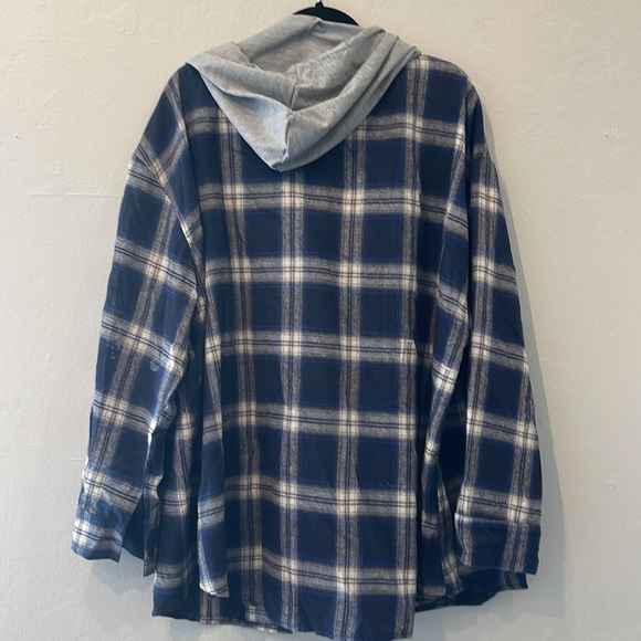 Plus size blue SHEIN Curve hooded flannel - Picture 2 of 5